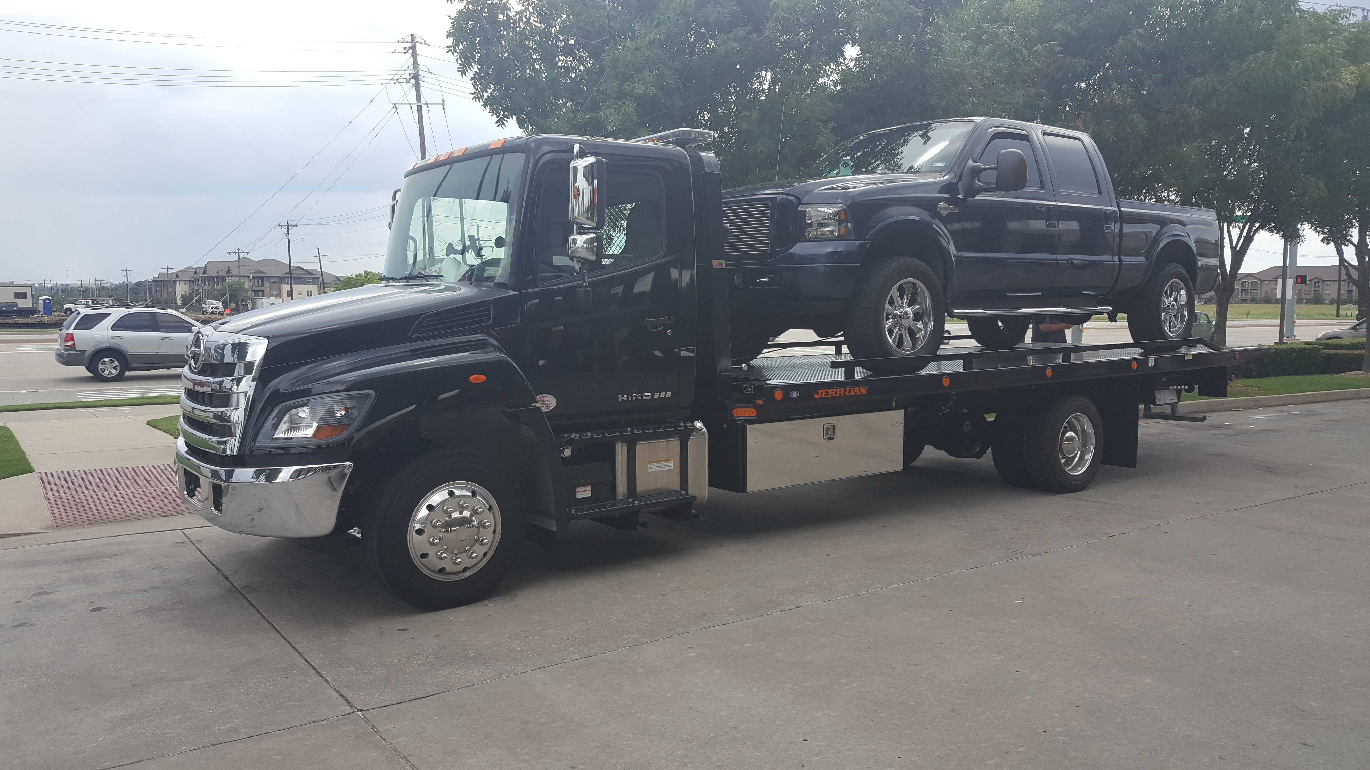 Tow Truck In Richardson